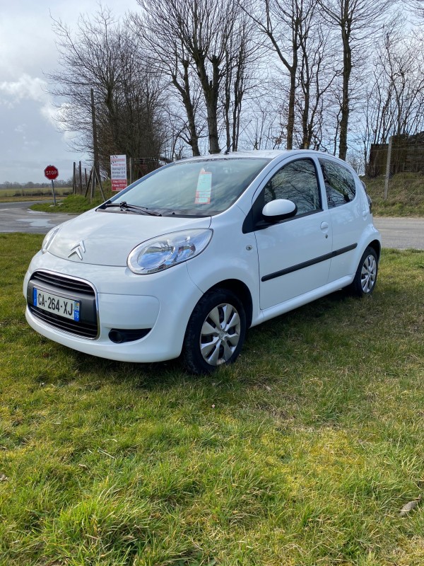 Vente de voitures d'occasion citadine dans votre garage Hervieux